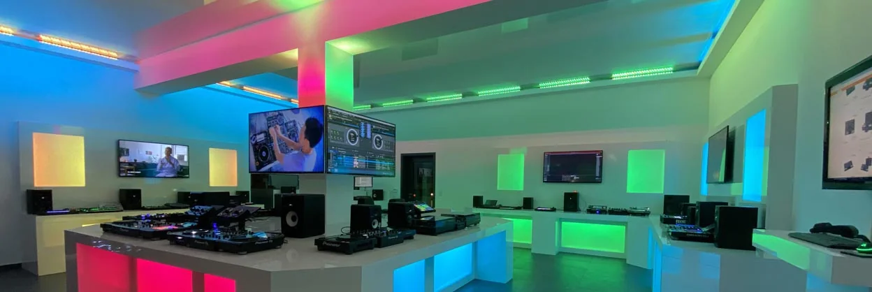 DJ-Technik.de showroom